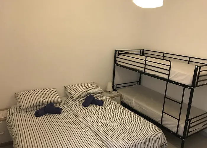 Swieqi Semi Detached Maisonette Dom wakacyjny St. Julian's