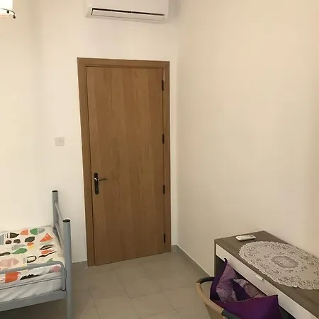 Prázdninový dům Swieqi Semi Detached Maisonette *