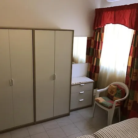 Swieqi Semi Detached Maisonette Casa vacanze San Giuliano