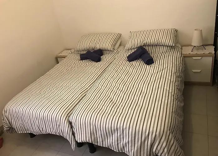 Casa vacanze Swieqi Semi Detached Maisonette *